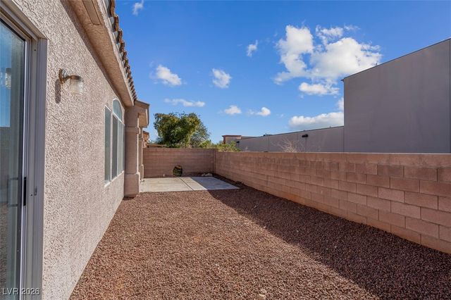 9639 Moonlit Sky Avenue, Las Vegas, NV 89147