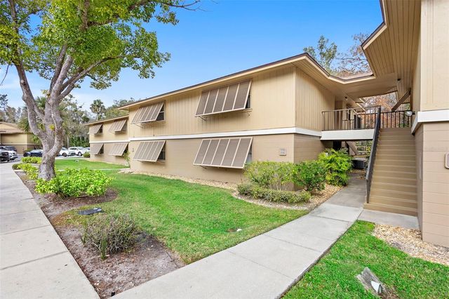 140 ORCHID WOODS COURT 17B, Deltona, FL 32725