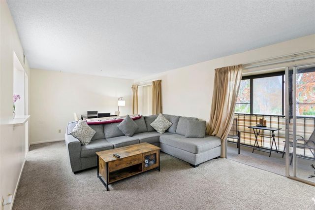 140 ORCHID WOODS COURT 17B, Deltona, FL 32725