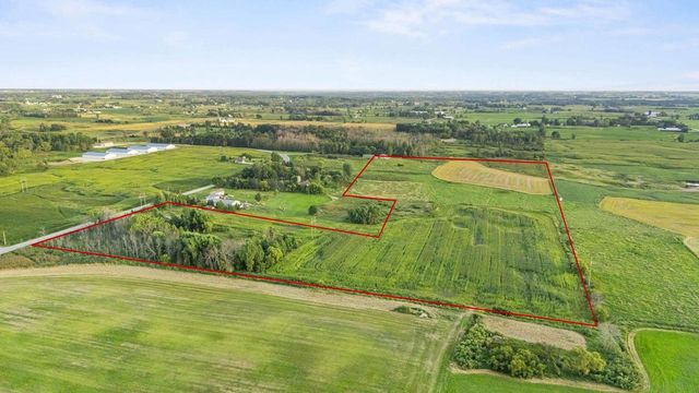 4360 CTH JJ, Green Bay, WI 54311