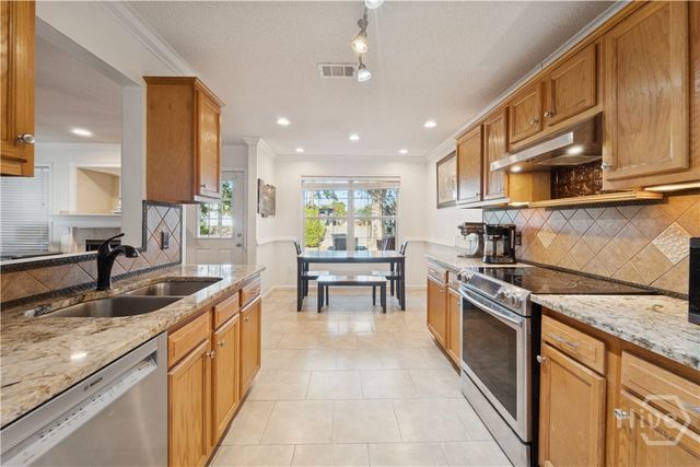 156 Burton Road, Savannah, GA 31405