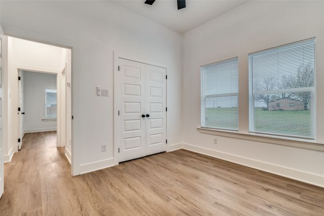104 Pitchfork Ranch Road, Trinidad, TX 75163
