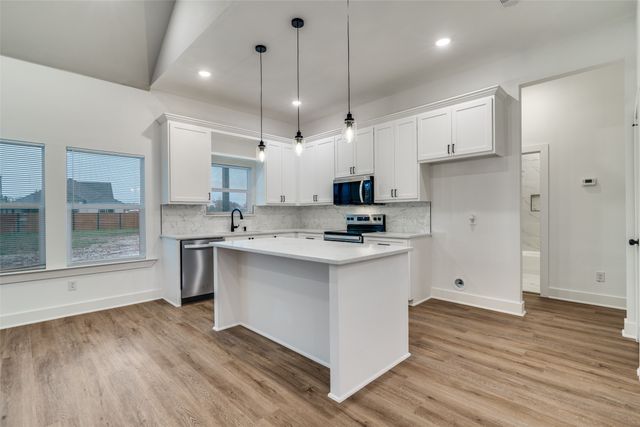 104 Pitchfork Ranch Road, Trinidad, TX 75163