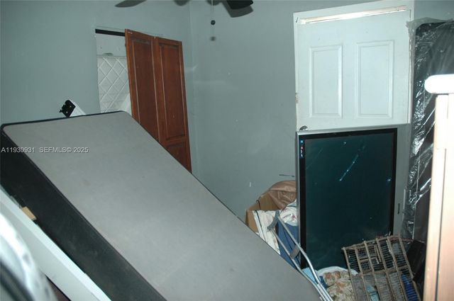 813 NW 6th Ave, Florida City, FL 33034