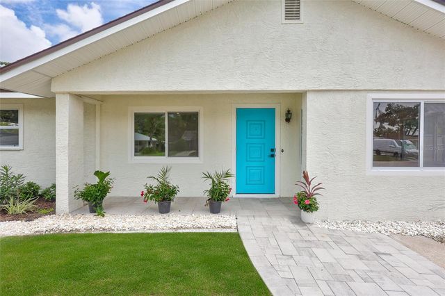 2647 SYDELLE STREET, Sarasota, FL 34237
