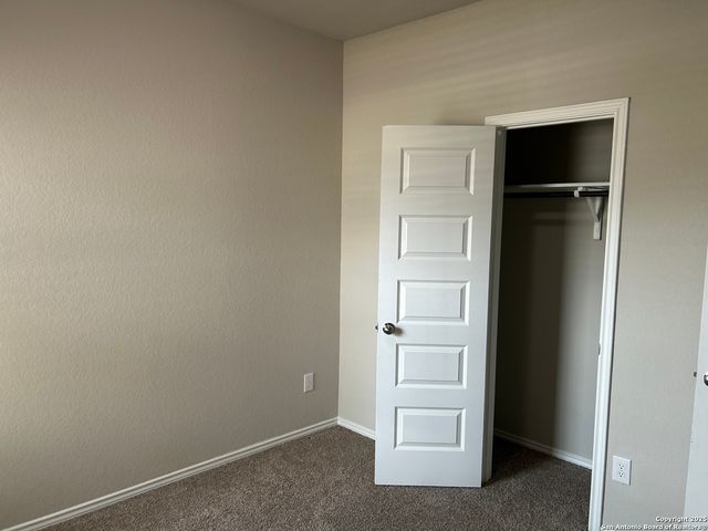 2435 DRY MOSS WAY, San Antonio, TX 78224