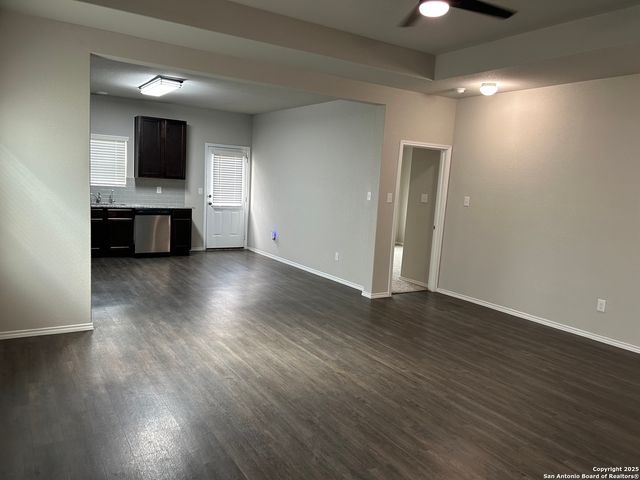 2435 DRY MOSS WAY, San Antonio, TX 78224