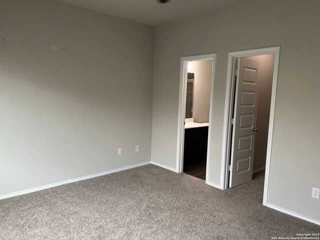 2435 DRY MOSS WAY, San Antonio, TX 78224