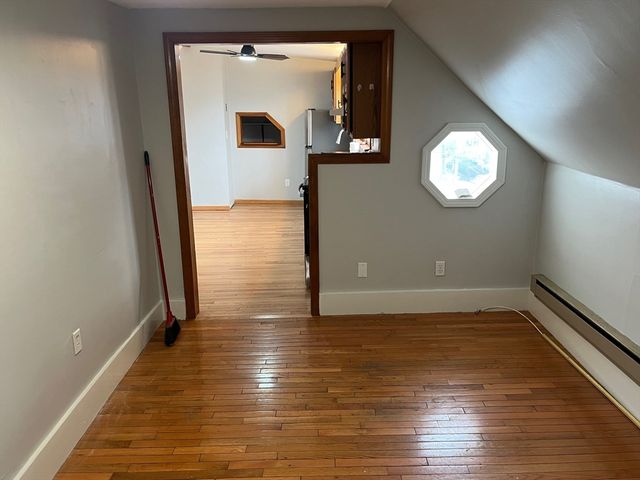 24 Pleasant St 3, Wakefield, MA 01880