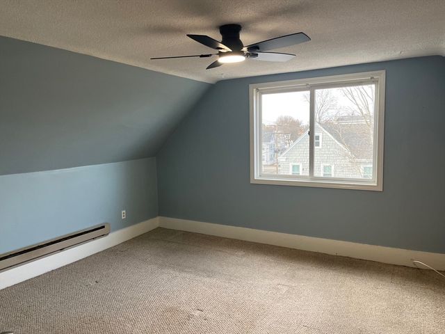 24 Pleasant St 3, Wakefield, MA 01880