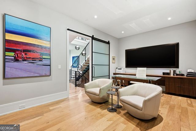 575 Mountain Way NE, Atlanta, GA 30342