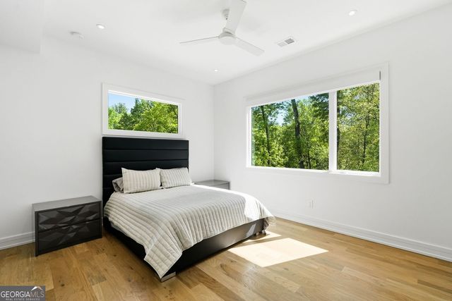 575 Mountain Way NE, Atlanta, GA 30342