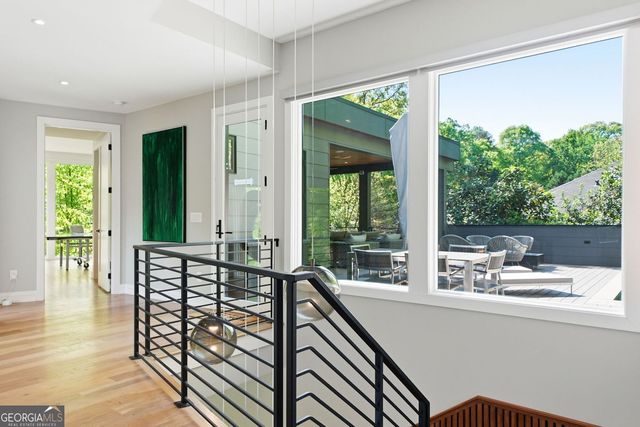575 Mountain Way NE, Atlanta, GA 30342