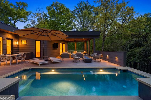 575 Mountain Way NE, Atlanta, GA 30342