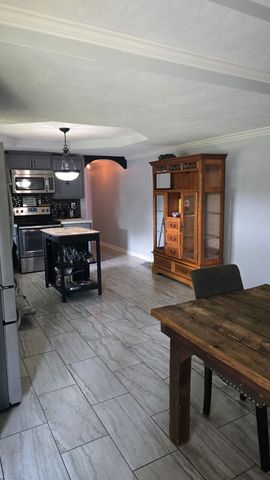 95 Fescue Ln, Lafayette, TN 37083