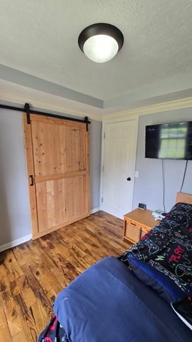 95 Fescue Ln, Lafayette, TN 37083