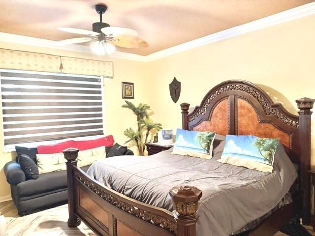 598 NW Waverly Circle S, Port St. Lucie, Port St Lucie, FL 34983