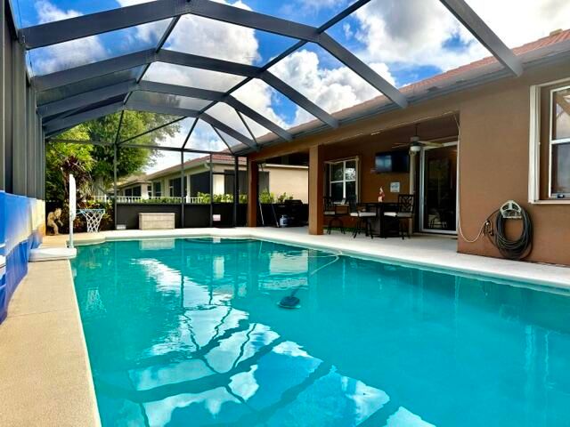 598 NW Waverly Circle S, Port St. Lucie, Port St Lucie, FL 34983