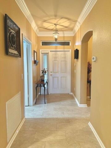 598 NW Waverly Circle S, Port St. Lucie, Port St Lucie, FL 34983