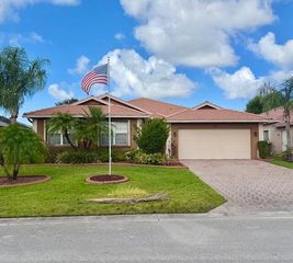 598 NW Waverly Circle S, Port St. Lucie, Port St Lucie, FL 34983