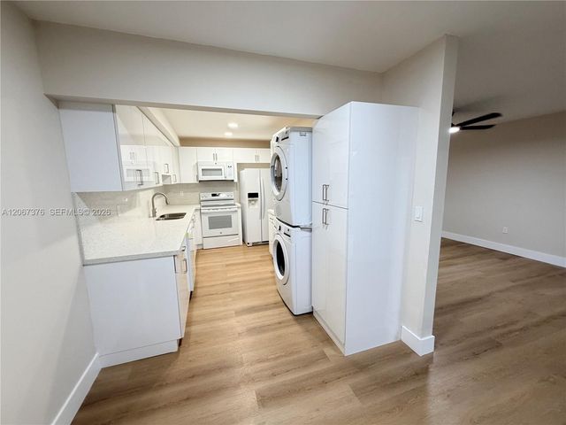 5900 SW 127th Avenue 3308, Miami, FL 33183