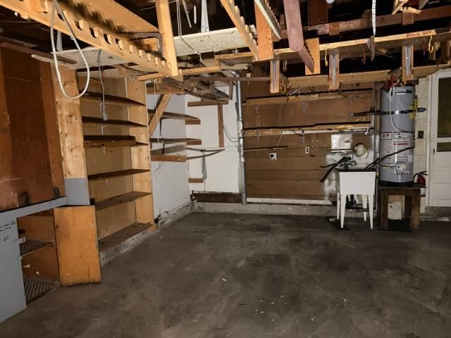 4944 J Pkwy, Sacramento, CA 95823