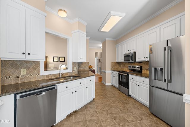109 Deer Ridge Drive, Selma, NC 27576