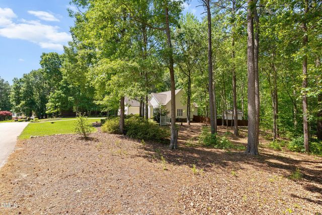 109 Deer Ridge Drive, Selma, NC 27576