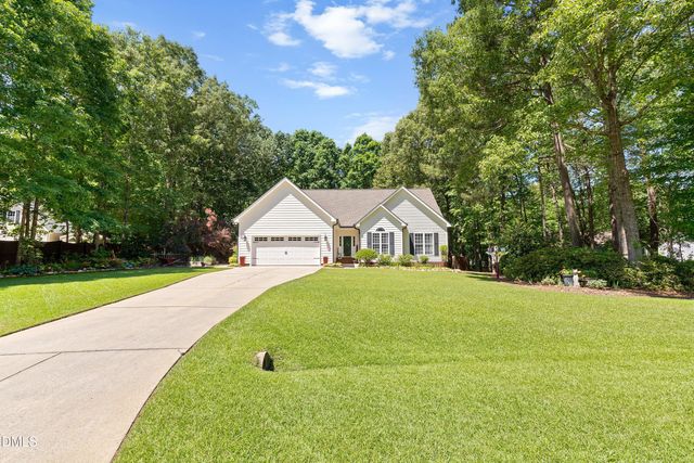 109 Deer Ridge Drive, Selma, NC 27576