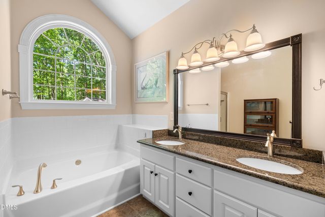 109 Deer Ridge Drive, Selma, NC 27576