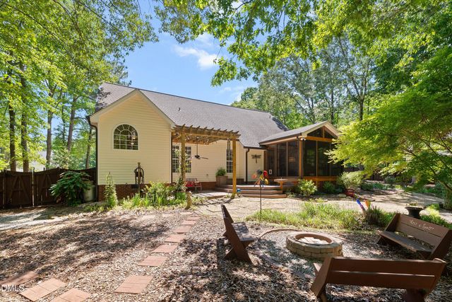109 Deer Ridge Drive, Selma, NC 27576