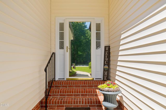 109 Deer Ridge Drive, Selma, NC 27576