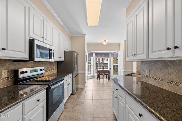 109 Deer Ridge Drive, Selma, NC 27576