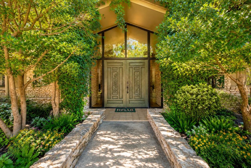 Image 1 of property listing at 285 Edinburgh Road, San Angelo, TX 76901