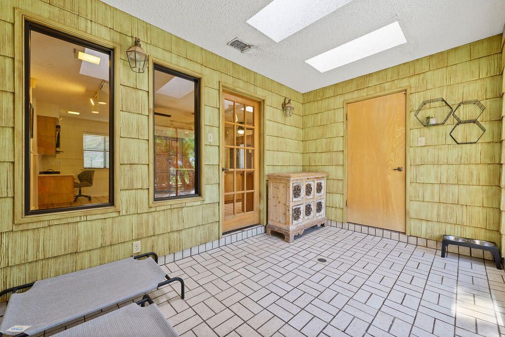 Image 22 of property listing at 285 Edinburgh Road, San Angelo, TX 76901
