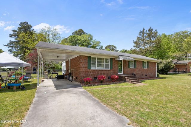 434 Quinerly Street, Grifton, NC 28530