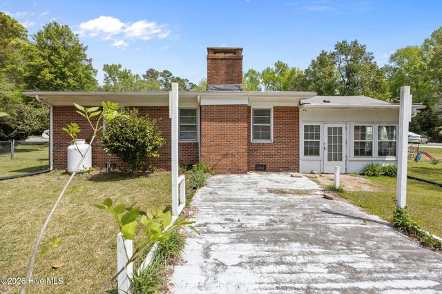 434 Quinerly Street, Grifton, NC 28530
