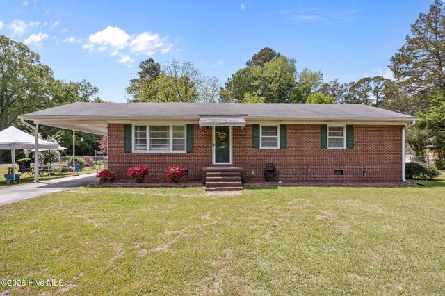 434 Quinerly Street, Grifton, NC 28530