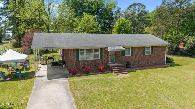 434 Quinerly Street, Grifton, NC 28530