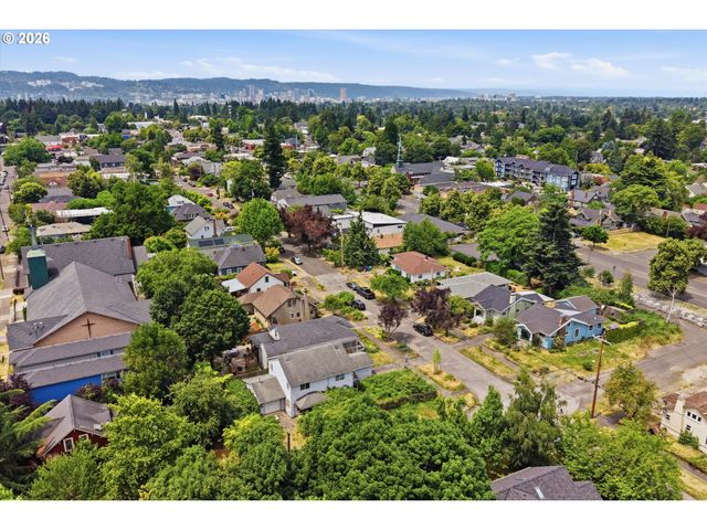 5640 Se LAFAYETTE St, Portland, OR 97206