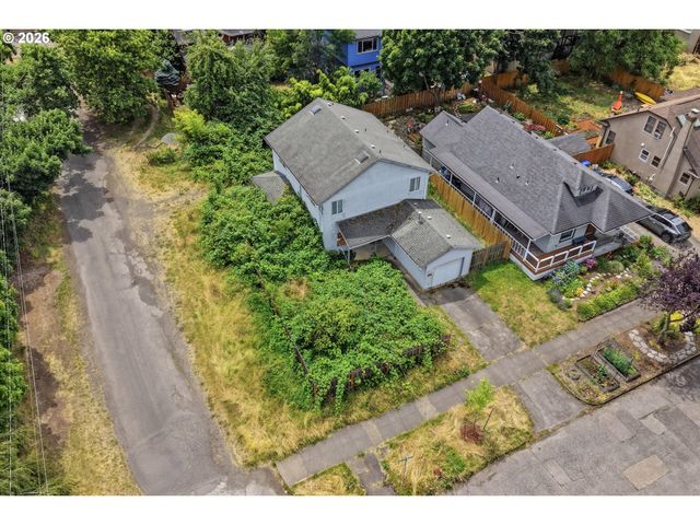 5640 Se LAFAYETTE St, Portland, OR 97206