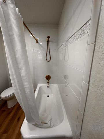 1001 Lexington Street, Plainview, TX 79072