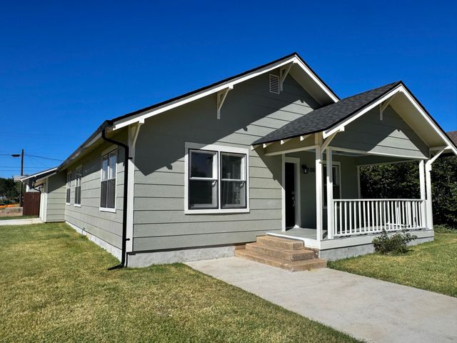 1001 Lexington Street, Plainview, TX 79072