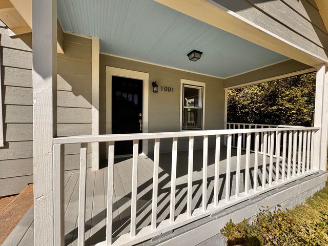 1001 Lexington Street, Plainview, TX 79072