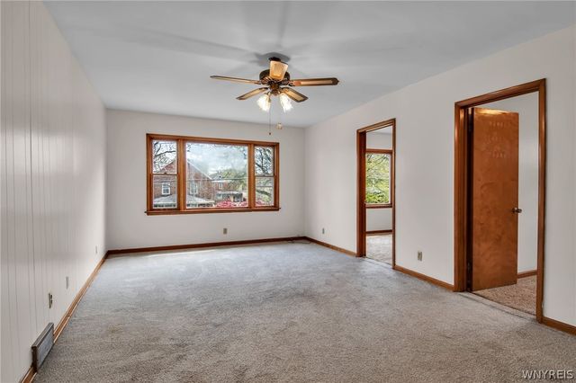 2460 Grand Avenue, Niagara Falls, NY 14301