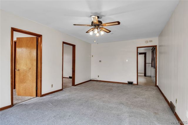2460 Grand Avenue, Niagara Falls, NY 14301
