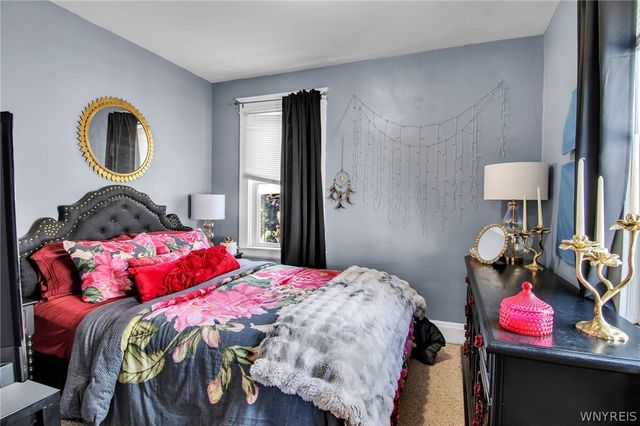 2460 Grand Avenue, Niagara Falls, NY 14301