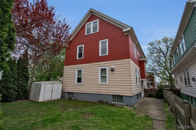 2460 Grand Avenue, Niagara Falls, NY 14301
