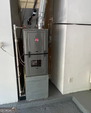 1366 Peninsula Trace, Lawrenceville, GA 30044