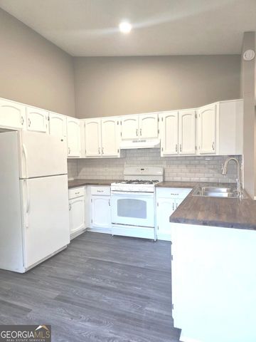 1366 Peninsula Trace, Lawrenceville, GA 30044